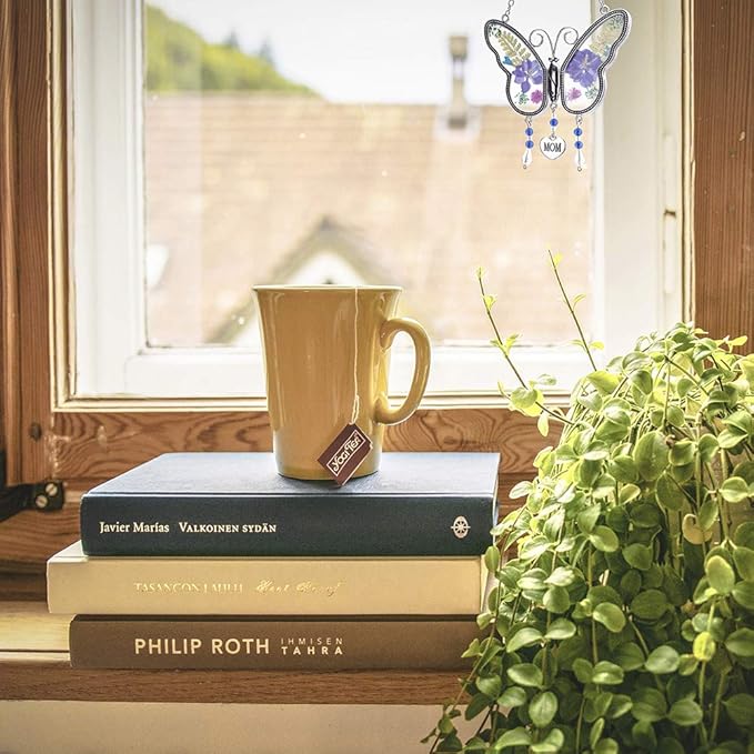 Laraine Butterfly Suncatcher with Pressed Colourful Flower Wings Mom Mother's Day Butterfly Glass Wind Chime Ornament Charm with Metal Heart Gifts for Mom Grandma Birthday (Purple Mom)