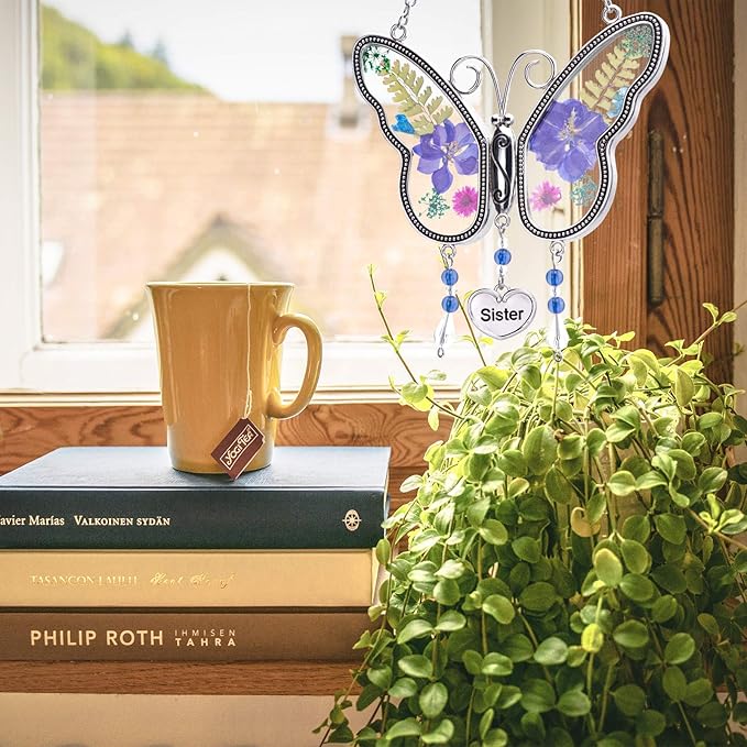Laraine Butterfly Suncatcher with Pressed Flower Wings Mom Mother's Day Butterfly Glass Wind Chime Ornament Charm with Metal Heart Gifts for Mom Grandma Birthday ((Purple Sister (with Free Hook))