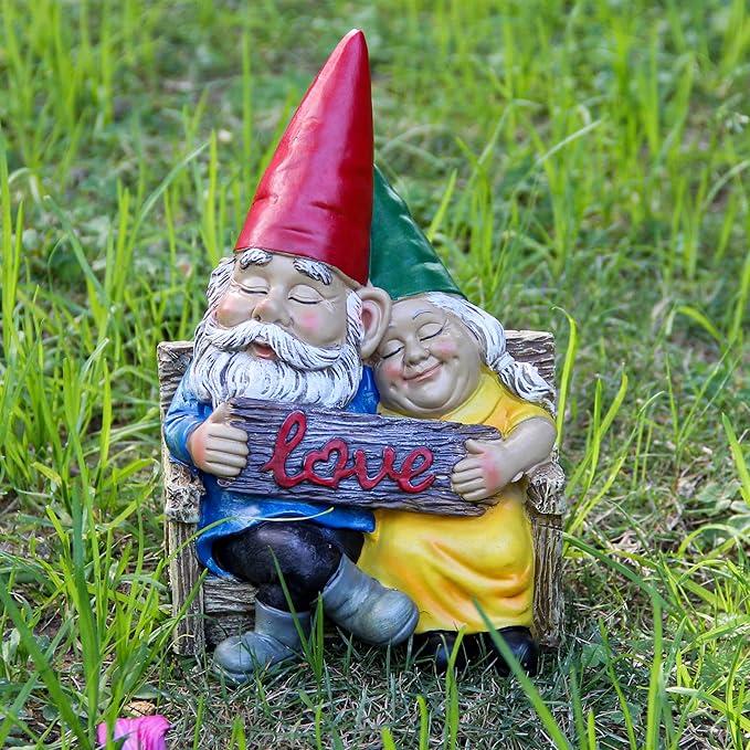Garden gnome statue for outdoor decor,Couple in love gnomes figurine for patio lawn yard garden outdoor decoration,garden sculptures & statues,knome romantic indoor ornament forever lover gift