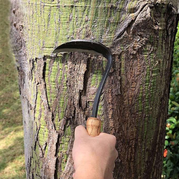 Kana Hoe 217 Japanese Garden Tool - Hand Hoe/Sickle is Perfect for Weeding and Cultivating. The Blade Edge is Very Sharp. (Beijing-022)