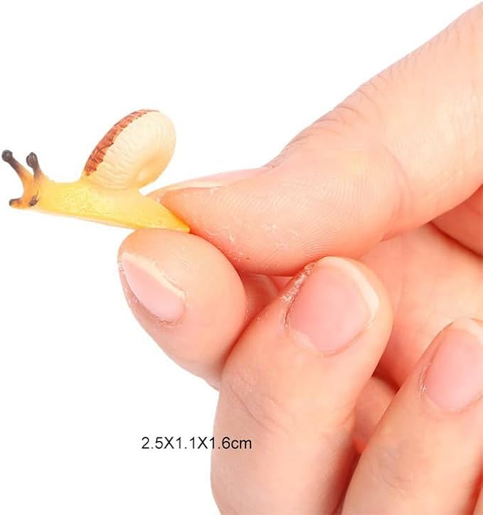 7 Pcs Snail Figurine Miniature Snail Model Realistic Animal Figurines Fairy Garden Micro Landscape Decor