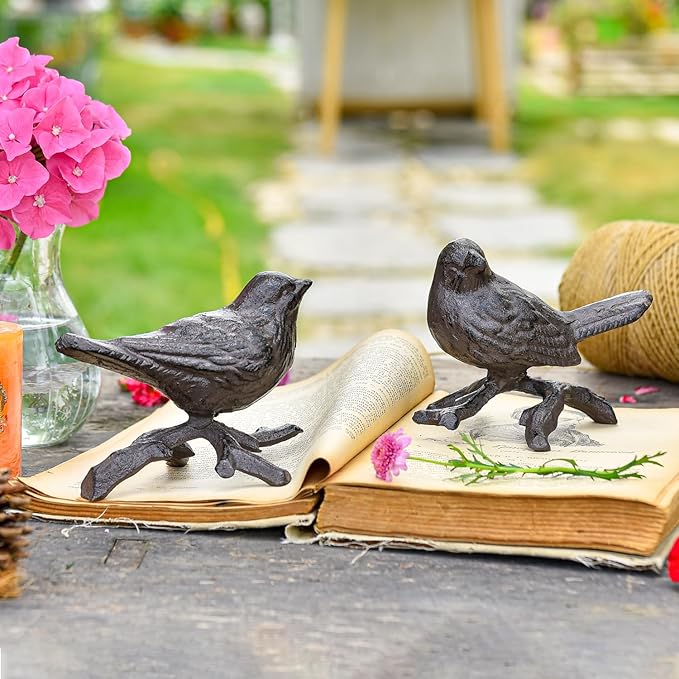 Sungmor Cast Iron Small Bird Statues, Set of 2 Realistic Rust Brown Bird with Branch Collectible Figurines, Farmhouse Home Garden Decorative Sculpture, Indoor and Outdoor Ornaments