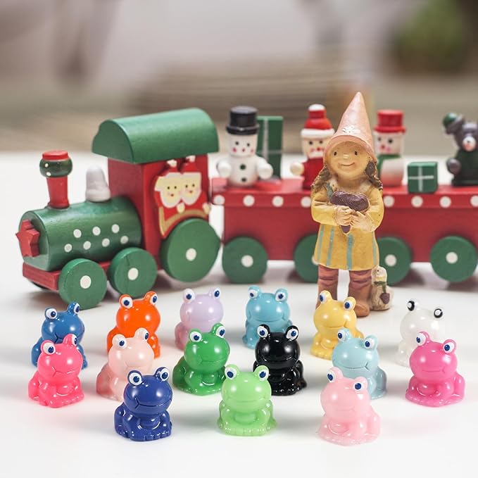 180Pcs Mini Resin Frog Garden Decor Cute Green Figurines Miniature Tiny Frogs Fairy Animals Moss DIY Charms Landscape Aquarium Dollhouse Birthday Gift Party School Ornament Potted Plant Toy
