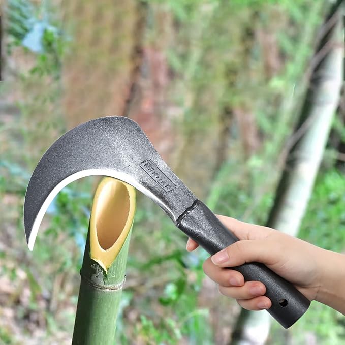 Kana Hoe 217 Japanese Garden Tool - Hand Hoe/Sickle is Perfect for Weeding and Cultivating. The Blade Edge is Very Sharp. (Beijing-025)