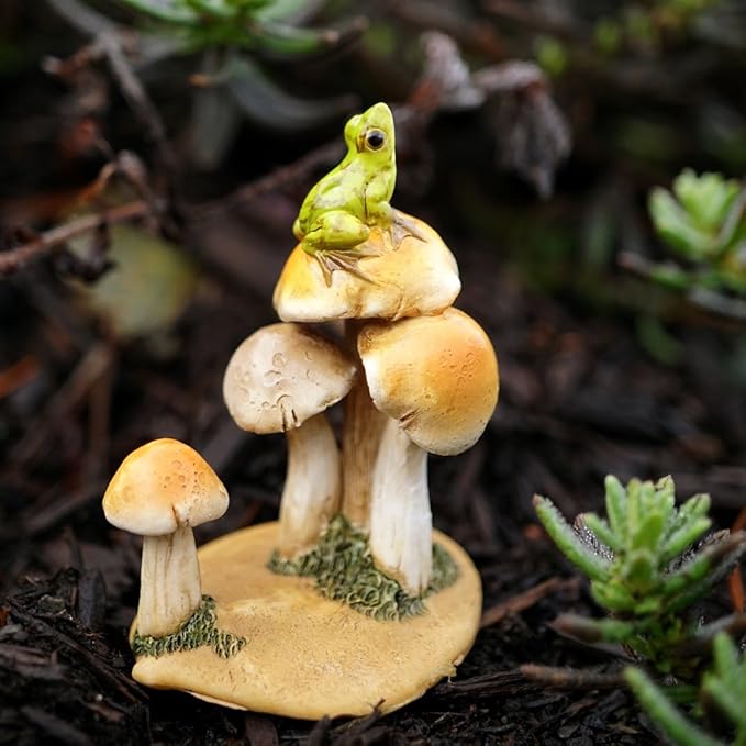 Top Collection Miniature Fairy Garden and Terrarium Statue, Frog on Mushrooms