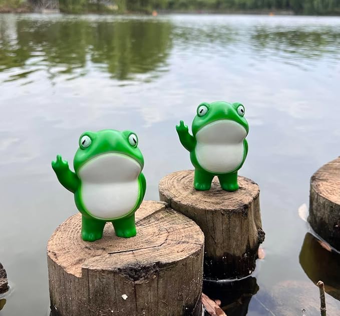 Jxueych Rebellious Frog Figurine, Frog Garden Statue, Tall 3.3 inch, Cute Mini Frog for Fairy Garden Decor, Happy Frog Figurines Outdoor Table Decortation (Frog)
