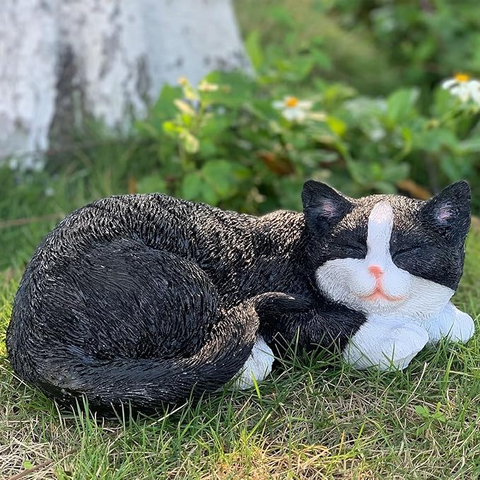Sleeping Cat Statue Garden Decor, Outdoor Cat Sculpture & Figurine Lawn Ornament, Black & White Tabby Statue for Patio, Lawn, Yard Decorative, Cute Kitten Memorial Grave Accessory