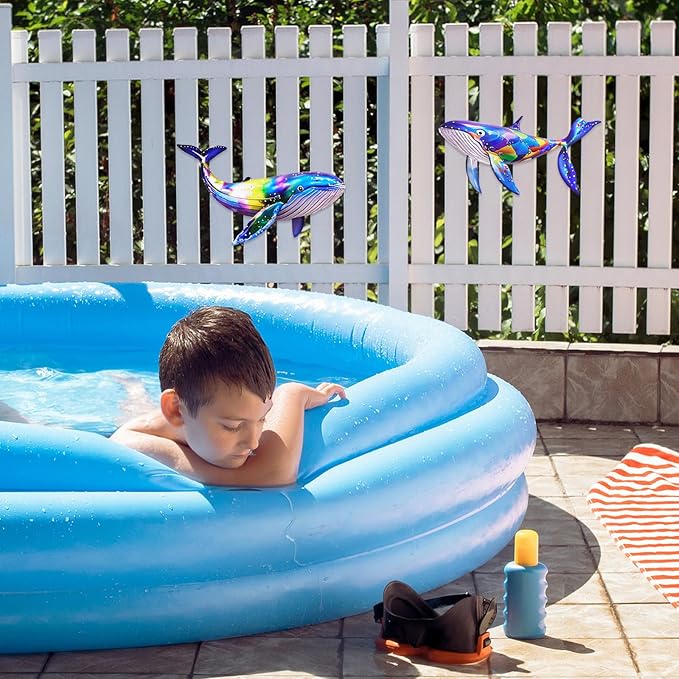 ULENDIS 2 Pack Metal Whales Wall Decor, Bright Color Nautical Metal Fish Wall Art, Wall Hanging Decorations Ocean Theme Outdoor Wall Decor for Patio Garden Yard Pool Fence