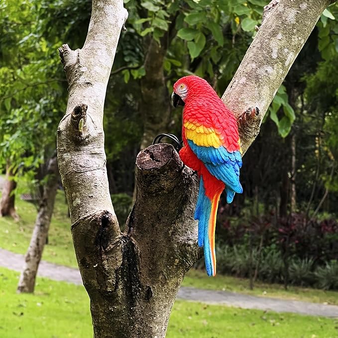 Realistic Parrot Sculpture Resin Hanging Parrots Garden Statues Lifelike Bird Figurines Landscape Ornament Patio Yard Lawn Figurine Tree Decor, Outdoor Garden Wall Statues (Red)
