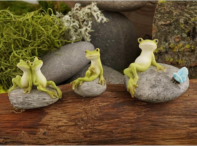Top Collection Miniature Fairy Garden and Terrarium Statue, Frog Resting on Stone with Butterfly