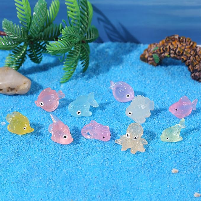 Luminous Mini Resin Ocean Animals 50Pcs Tiny Animals Tiny Turtle Octopus Seahorse Crocodile Dolphin Shark Frog Glow in The Dark for Garden Miniatures Accessories Landscape Aquarium Potted Decoration
