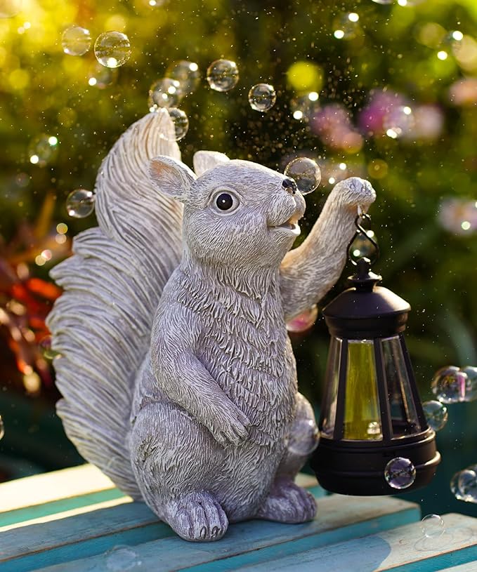 Solar Squirrel Statues for Garden Decor: Outdoor Figurines Sculpture with Lantern for Yard Art Lawn Patio Balcony - Gifts for Mom Grandma