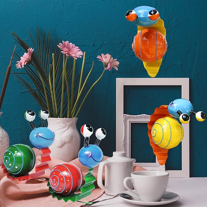 Metal Yard Art Cute Snails Garden Decor for Outside Lawn Ornaments Patio Outdoor Decorations - Set of 4(Yellow,Orange,Green,Red)