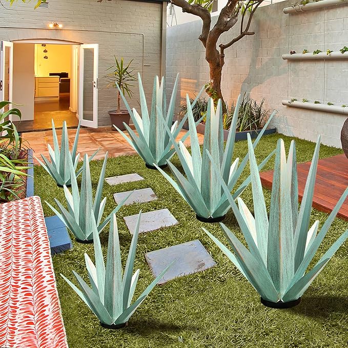 Large Tequila Rustic Sculpture, Rustic Metal Agave Plants for Outdoor Patio Yard, Home Decor Hand Painted Metal Agave Garden Yard Statue, Outdoor Lawn Ornaments (Mint Green - L)